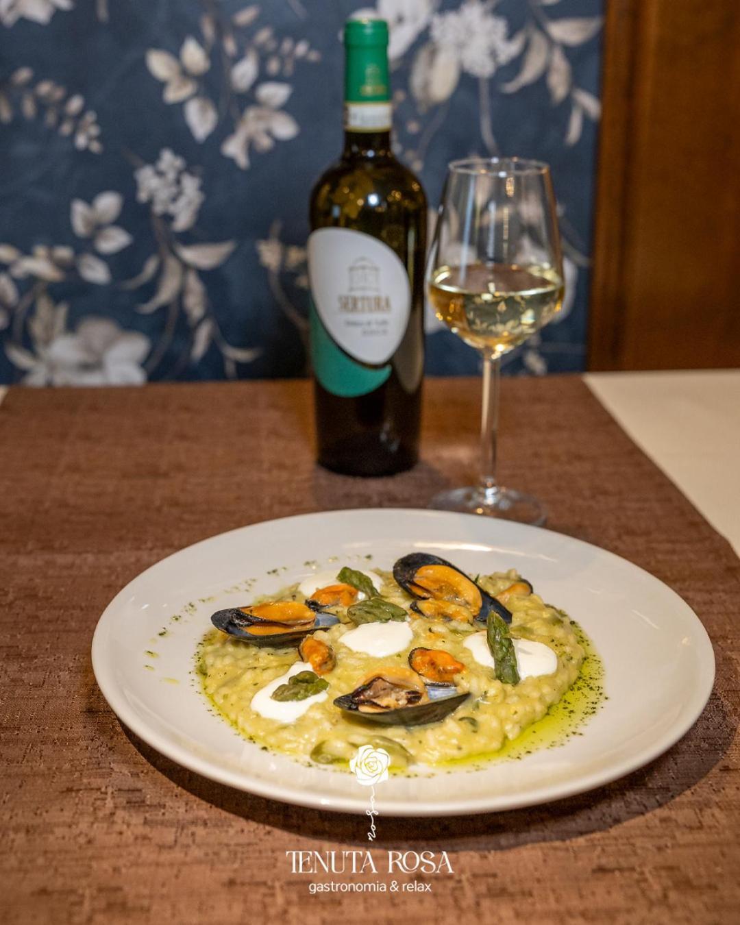 Tenuta Rosa - Gastronomia E Relax Montesano Scalo Eksteriør bilde